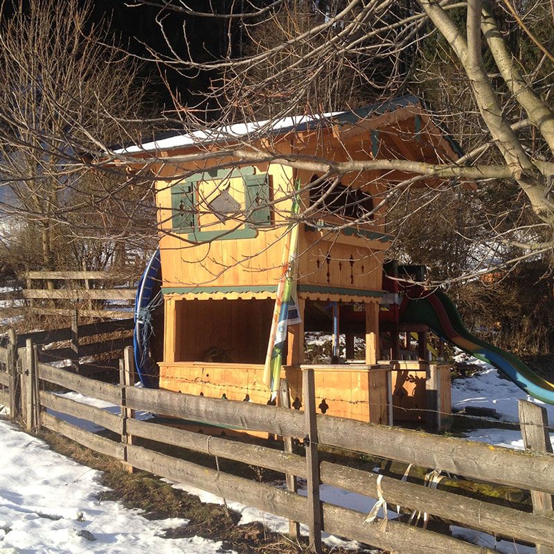 Wooden lookout playhouse outlet