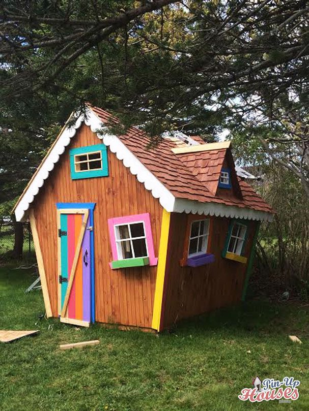 Crooked Pin Up Kids Playhouses Family Kids Playhouse